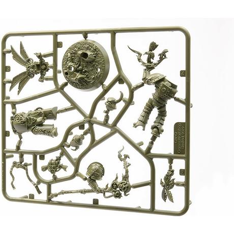 Chibis de W40K y Pustus the Vile (SM Heroes serie 3) desde Japón