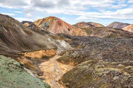 ▷ Caminata por el Loop Blahnúkúr Brennisteinsalda, Landmannalaugar, Islandia Mt-Brennisteinsalda.jpg.optimal ▷ Caminata por el Loop Blahnúkúr Brennisteinsalda, Landmannalaugar, Islandia