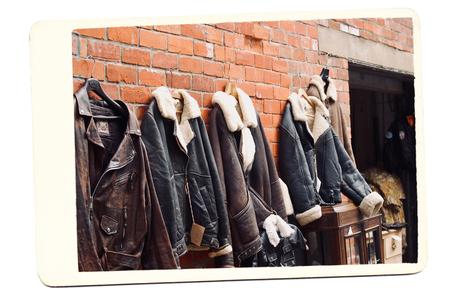 ▷ 10 consejos para tu primer viaje a Budapest budapest-vintage-store-jackets ▷ 10 consejos para tu primer viaje a Budapest