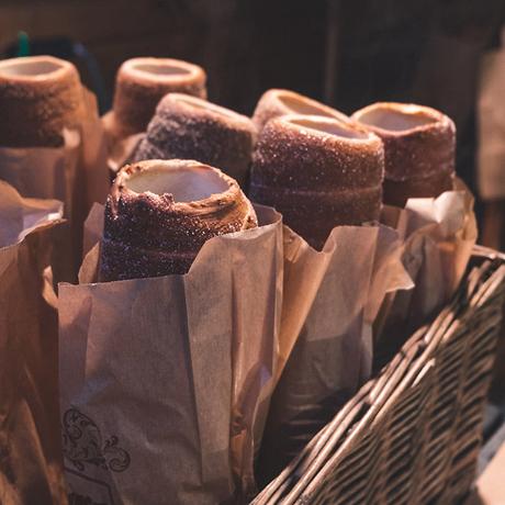 hungarian-dessert-street-food ▷ 10 consejos para tu primer viaje a Budapest