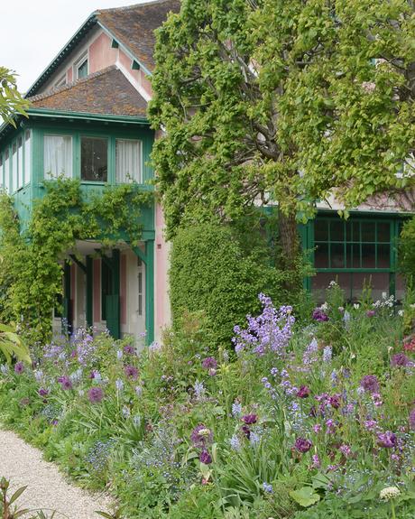 Primavera en Giverny: los jardines de Monet y la más maravillosa explosión de flores y colores