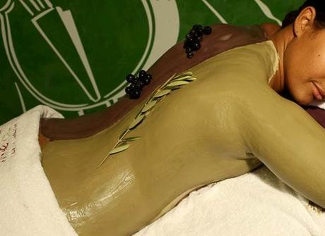 Tratamiento a base de vino y aceite de oliva de Rioja Alavesa Tratamiento a base de vino y aceite de oliva de Rioja Alavesa