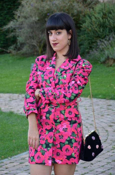 Vestido-blazer fucsia de flores