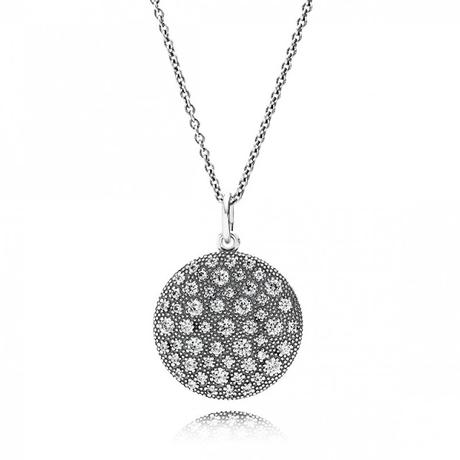 Ideas de looks con joyas Pandora Ideas de looks con joyas Pandora