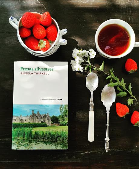 Una recomendación: Fresas Silvestres de  ANGELA THIRKELL