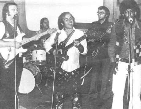 Totem - Descarga / Corrupción (1972 / 1973)