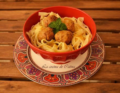 Albóndigas con pasta