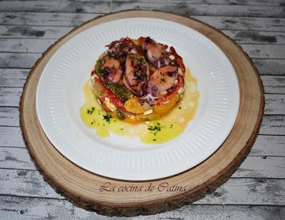 Ensalada de pimientos con chipirones Ensalada de pimientos con chipirones