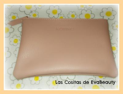 set  brochas de maquillaje notino de viaje con neceser