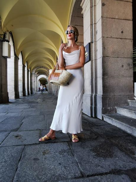 Vestido blanco, un básico en tu armario.