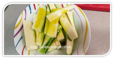 Bastones de calabacín con parmesano