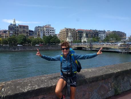 Yakarta. Isla Java. Empiezan las vacaciones Koro en Donostia