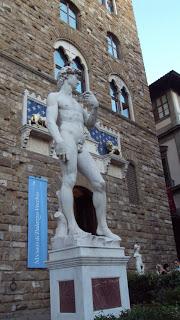 Diario de viaje: Florencia y Pisa VII. Recorrido nocturno y reflexiones sobre el arte. Diario de viaje: Florencia y Pisa VII. Recorrido nocturno y reflexiones sobre el arte.