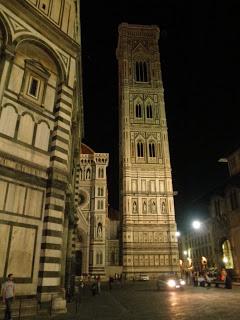 Diario de viaje: Florencia y Pisa VII. Recorrido nocturno y reflexiones sobre el arte.