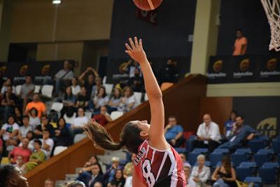 Galería de clics del Uni Girona-Valencia Basket (Open Day Liga Femenina)