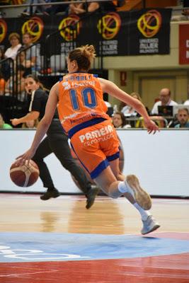 Galería de clics del Uni Girona-Valencia Basket (Open Day Liga Femenina)