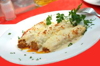 Canelones a lo Bechamel