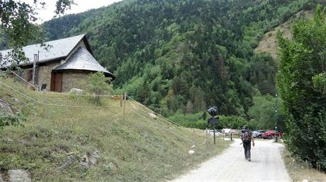 Explorando el Bosc dels Cirerers desde el refugi del Fornet | Pallars Sobirà