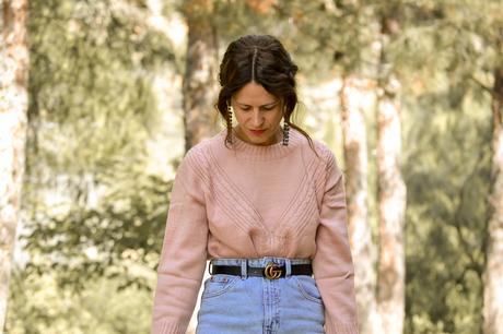 PINK SWEATER