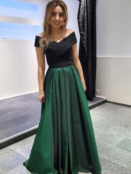 Una línea de vestidos de fiesta de satén con hombros descubiertos hasta el suelo Vestidos de baile # UKM020105714