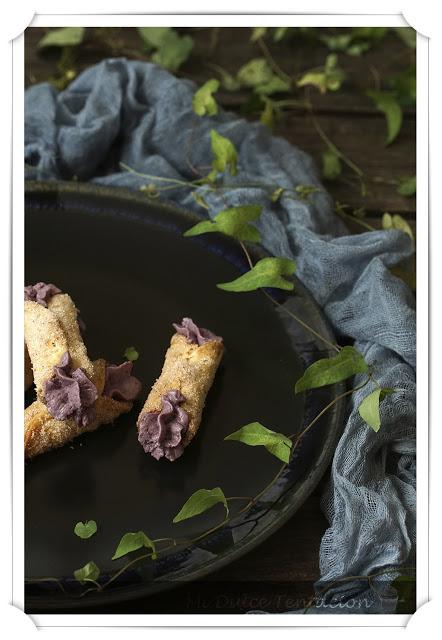 Rolls crujientes de Cheesecake de Moras Rolls crujientes de Cheesecake de Moras