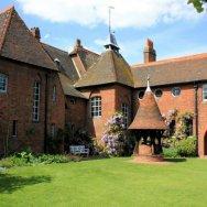 Red-House-3 Red-House-3