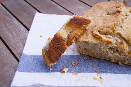 PAN RÚSTICO DE SEMILLAS DE LINO Y CHIA