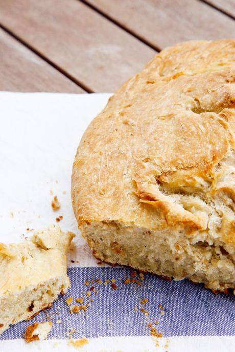 PAN RÚSTICO DE SEMILLAS DE LINO Y CHIA