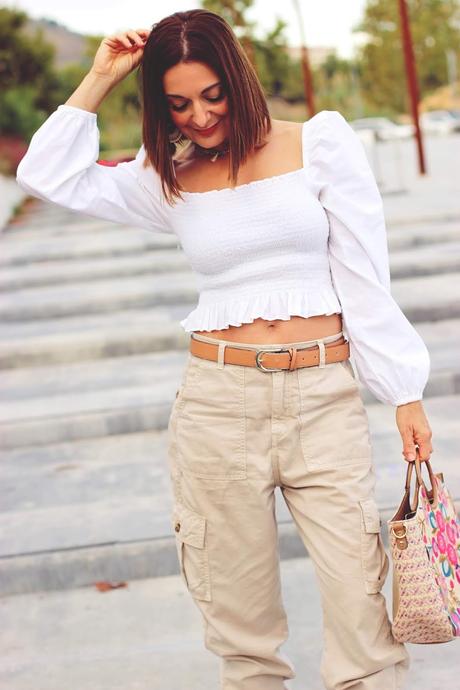 Como combinar unos pantalones cargo Como combinar unos pantalones cargo