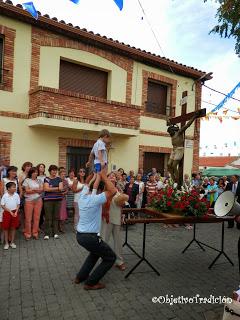 Los Castillos Humanos de Hontanar
