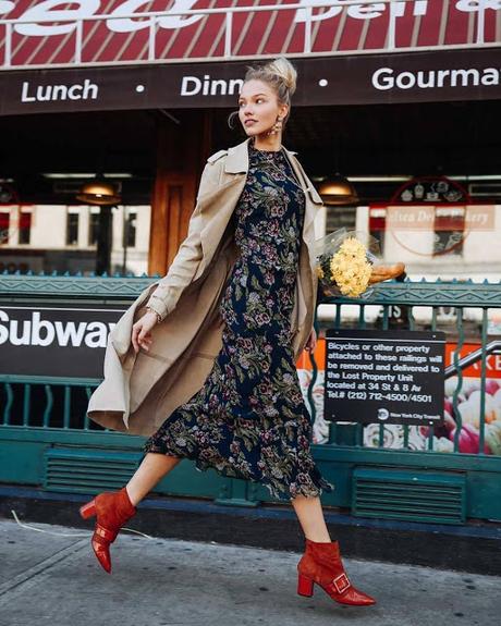 ESTE OTOÑO LOS VESTIDOS CON BOTAS.-