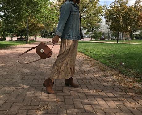 HELLO AUTUMN.- HELLO AUTUMN.-