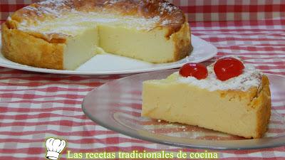 Receta fácil de pastel de yogurt super cremoso con solo 4 ingredientes