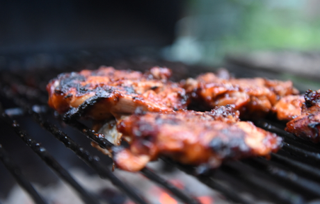 Nuevo estudio dice que reducir el consumo de carne no tiene sentido, la Sociedad Americana contra el Cáncer y PCRM no están de acuerdo