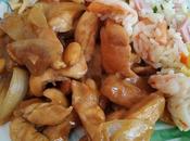 Pollo gong kung (宫保鸡丁 (salteado pollo pimienta sichuan, cebolla almendras)