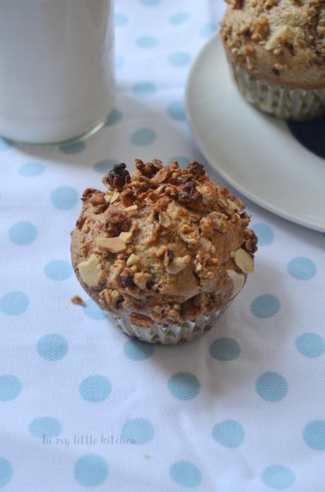 Magdalenas de manzana con crumble de granola con Degustabox