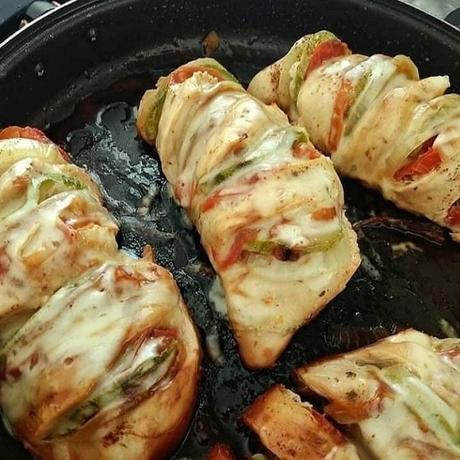 Receta de Pechugas rellenas con Calabacín Receta de Pechugas rellenas con Calabacín