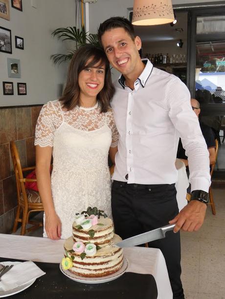 Naked Cake