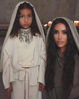 Kim Kardashian, niños bautizados en la iglesia armenia cuando Kanye West confirma que 'se salvó' este año