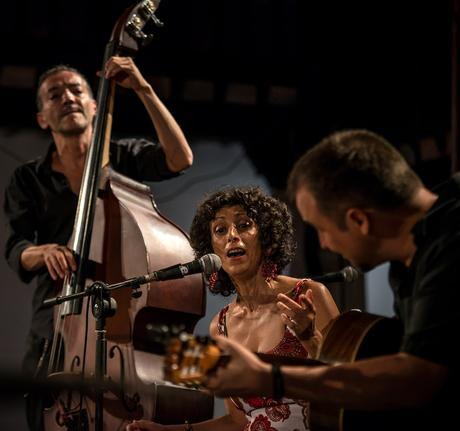 Descubre el último disco de Fátima Rü (flamenco-jazz-bolero) 'Mar de Lirios'