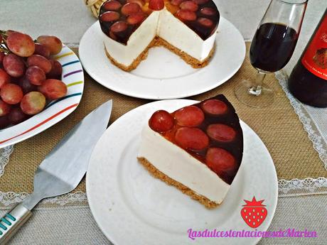 Tarta de Queso con Uvas y Vino Dulce Tarta de Queso con Uvas y Vino Dulce