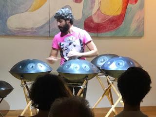 Guillermo Peña y el handpan: la excelencia de la concentración en el sonido