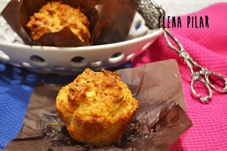 Muffins salados de beicon y manzana