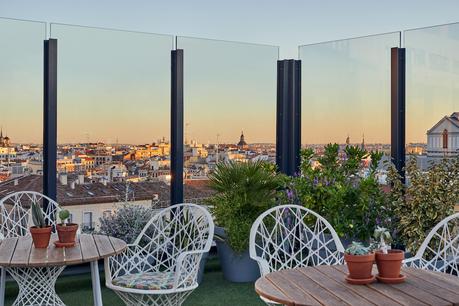Generator, terraza y hostel de moda en Madrid con la Gran Vía a sus pies