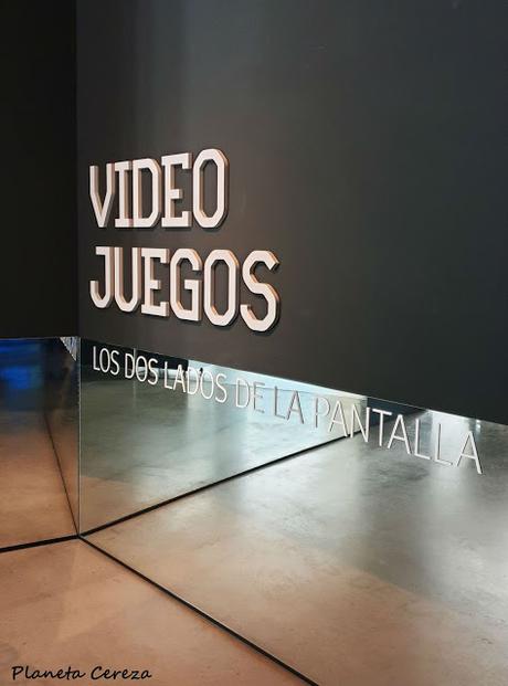 Videojuegos: los dos lados de la pantalla Videojuegos: los dos lados de la pantalla