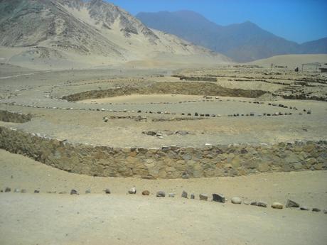 Ruinas de Caral - Perú Ruinas de Caral - Perú