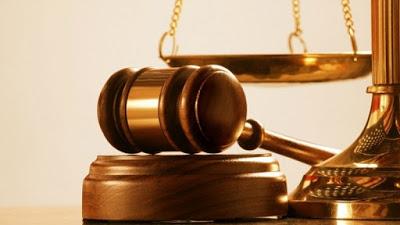 Contundente artículo de un diario suizo: “Los jueces españoles bailan al ritmo de la política”.