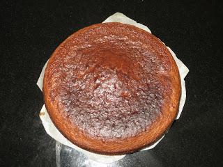 TARTA FELIZ NO CUMPLEAÑOS