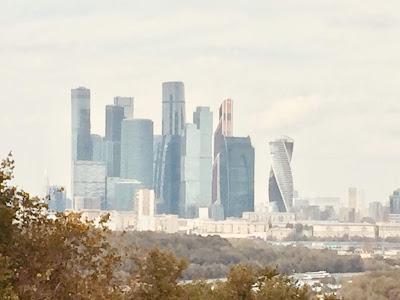 SAN PETERSBURGO-MOSCÚ: LIMPIEZA Y URBANIDAD RODEANDO EL E...
