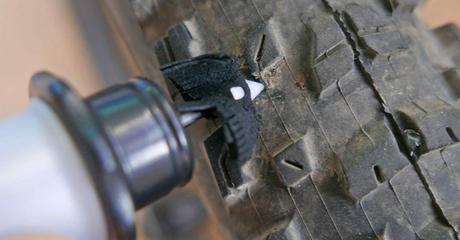 Nuevo sistema de reparación de neumáticos sin cámara. Stan’s NoTubes